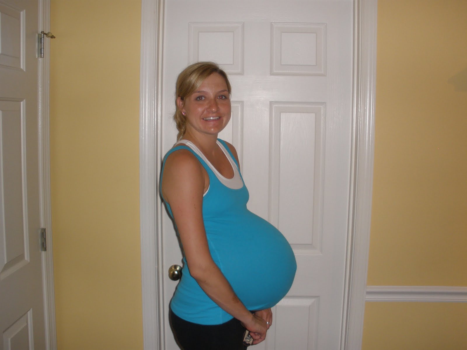 Тошнота на 38 неделе. Беременность. Живот на 39 неделе беременности. Беременность 38-40 неделя.