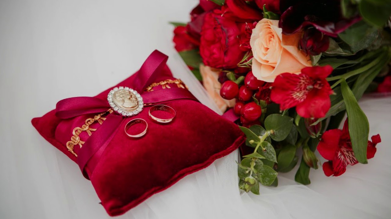С годовщиной свадьбы 29 лет. Свадебная подушечка для колец. Подарок на бархатную свадьбу. Красная подушка для церемонии. Красная бархатная подушка для колец.