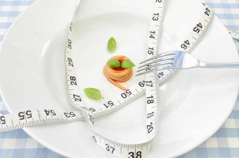 К чему приводят низкокалорийные диеты - основные проблемы